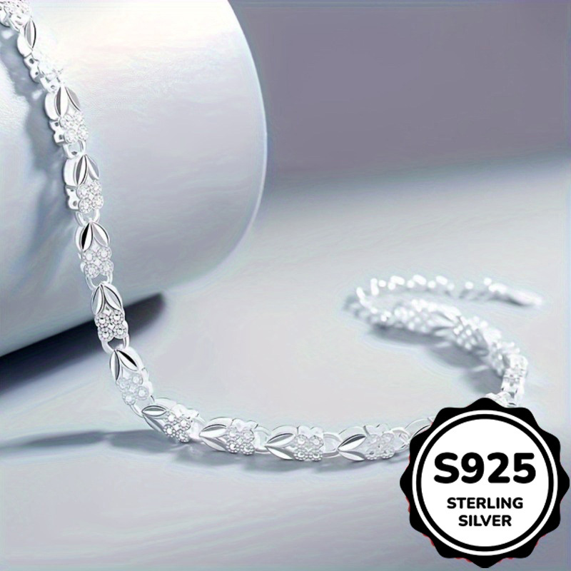 Women's S925 Silver Four-Leaf Clover Bracelet, Exquisite Gift